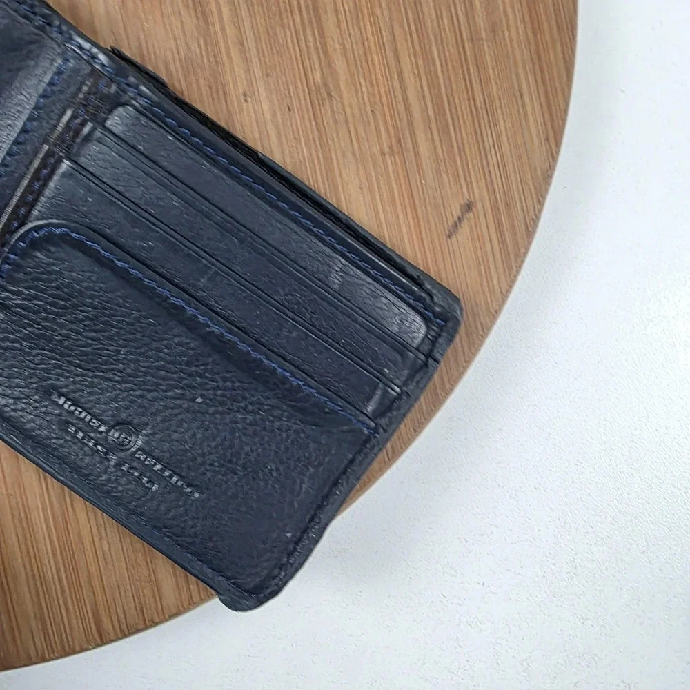 Miguel Bellido Wallet Mens One Size Black Leather Bifold Slim Card Case Logo